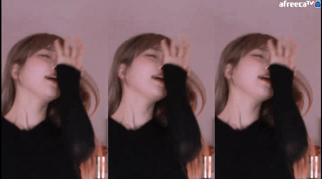 8.gif