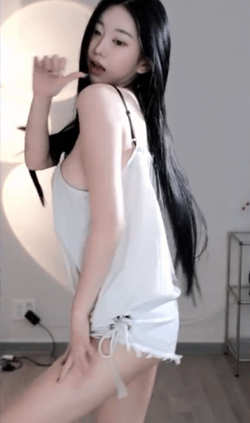 8.gif
