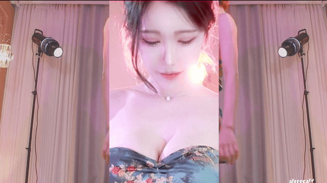 8.gif